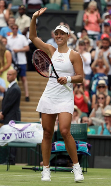 The Latest: Sock wants to get his fan a Wimbledon towel